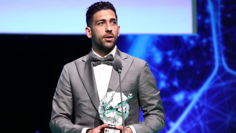Trabzonsporlu Bakasetas’a ‘En iyi Yunan Futbolcu’ ödülü