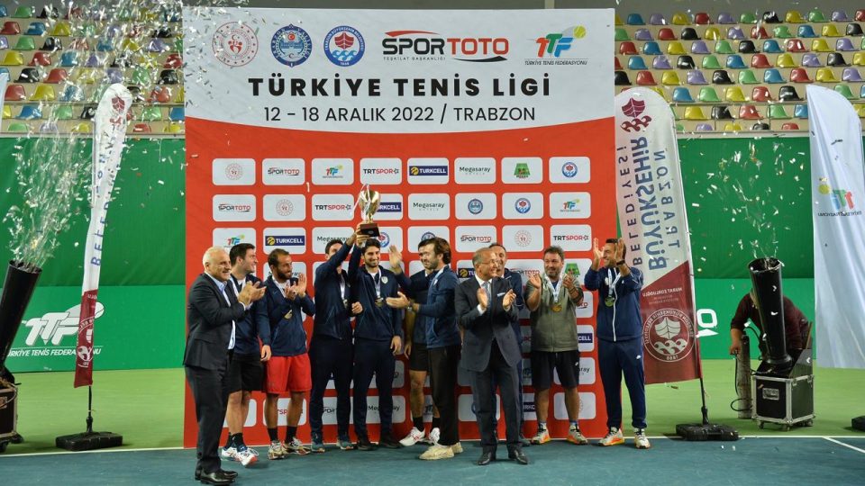 Türkiye Tenis Ligi finalinde erkeklerde ENKA Spor Kulübü şampiyon oldu