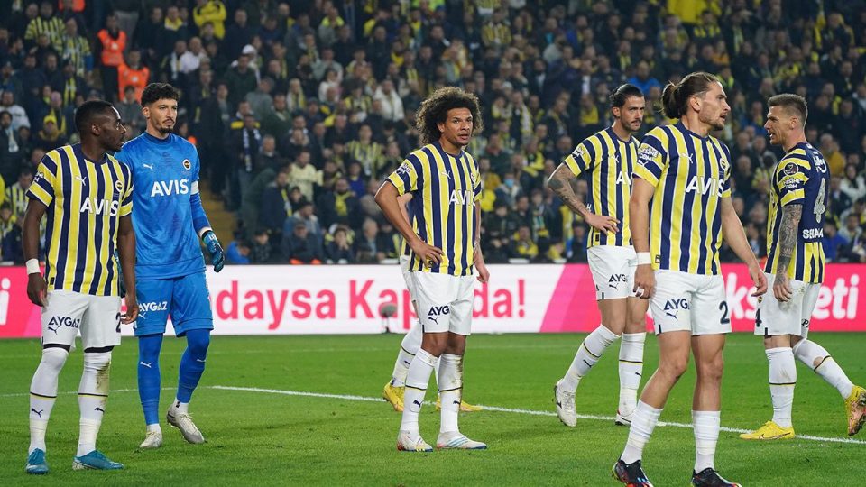 Fenerbahçe Kadıköy’de ilk kez suskun